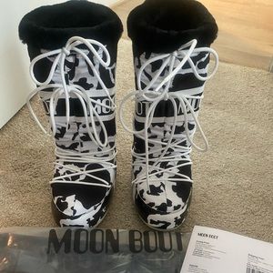 Moon Boot (Cow Print) new w/o tag. Original receipt available.